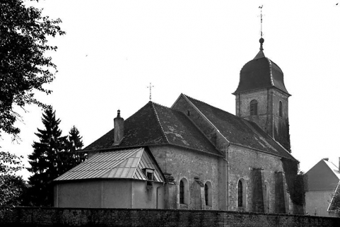 Face latérale gauche vue de trois quarts gauche. © Région Bourgogne-Franche-Comté, Inventaire du patrimoine