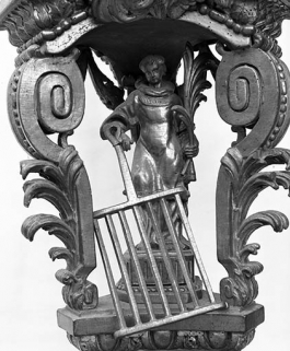 Porte-cierge de procession de saint Laurent, vue de face. © Région Bourgogne-Franche-Comté, Inventaire du patrimoine