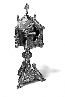 Vue d'ensemble d'un reliquaire. © Région Bourgogne-Franche-Comté, Inventaire du patrimoine