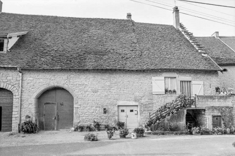 Ferme cadastrée AD 323 : façade antérieure. © Région Bourgogne-Franche-Comté, Inventaire du patrimoine