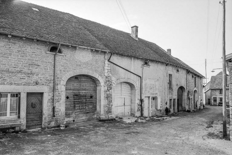 Façades sur rue. © Région Bourgogne-Franche-Comté, Inventaire du patrimoine