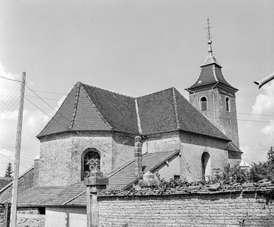 Choeur, bras du transept gauche et toit de la sacristie. © Région Bourgogne-Franche-Comté, Inventaire du patrimoine