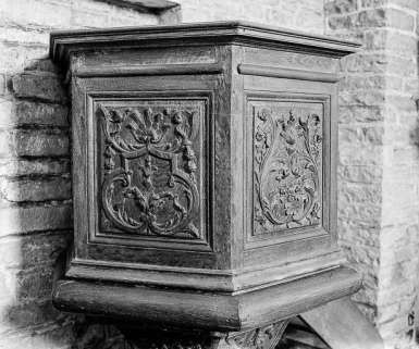 Détail : deuxième et troisième panneaux. © Région Bourgogne-Franche-Comté, Inventaire du patrimoine