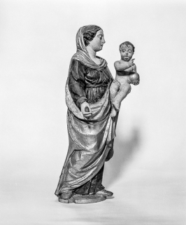 Vierge à l'Enfant, vue de trois quarts droit. © Région Bourgogne-Franche-Comté, Inventaire du patrimoine