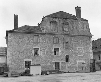Façade postérieure. © Région Bourgogne-Franche-Comté, Inventaire du patrimoine