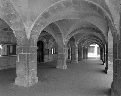 Les anciennes halles, vue générale. © Région Bourgogne-Franche-Comté, Inventaire du patrimoine Les anciennes halles, vue générale. © Région Bourgogne-Franche-Comté, Inventaire du patrimoine