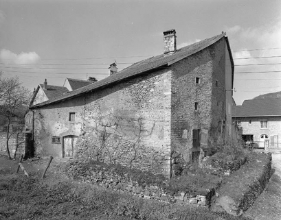 Maison 4 rue du Vieux-Seult : façade antérieure et façade latérale gauche. © Région Bourgogne-Franche-Comté, Inventaire du patrimoine