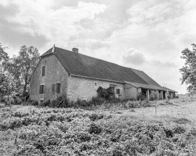 Façade postérieure et pignon droit. © Région Bourgogne-Franche-Comté, Inventaire du patrimoine