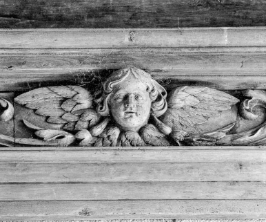 Détail de la frise. © Région Bourgogne-Franche-Comté, Inventaire du patrimoine