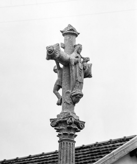 Vue de dos, détail. © Région Bourgogne-Franche-Comté, Inventaire du patrimoine