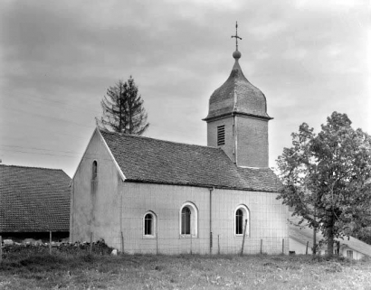 Façades postérieure et latérale gauche. © Région Bourgogne-Franche-Comté, Inventaire du patrimoine