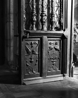 Panneaux de la porte côté droit. © Région Bourgogne-Franche-Comté, Inventaire du patrimoine