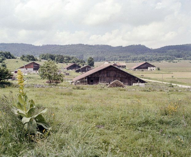 Vue du lieudit Aux Arces. © Région Bourgogne-Franche-Comté, Inventaire du patrimoine