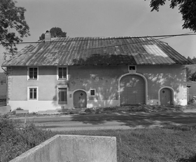 Ferme située 5 Grande Rue au lieudit Chez Vuillet : façade antérieure. © Région Bourgogne-Franche-Comté, Inventaire du patrimoine
