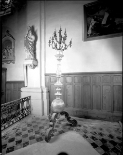 Vue générale d'un chandelier de choeur. © Région Bourgogne-Franche-Comté, Inventaire du patrimoine
