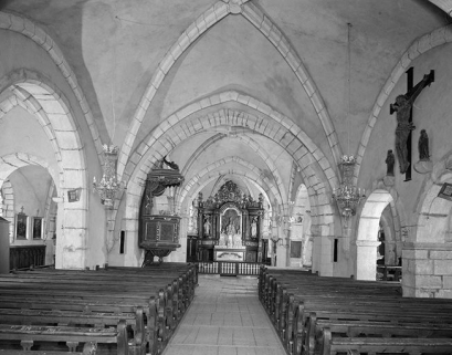 Nef et choeur vus depuis l'entrée. © Région Bourgogne-Franche-Comté, Inventaire du patrimoine