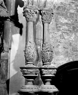 Détail : colonnettes gauches. © Région Bourgogne-Franche-Comté, Inventaire du patrimoine