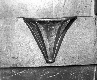 Miséricorde de la stalle basse nord n° 5. © Région Bourgogne-Franche-Comté, Inventaire du patrimoine