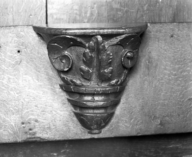 Miséricorde de la stalle basse nord n° 8. © Région Bourgogne-Franche-Comté, Inventaire du patrimoine