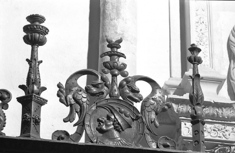 Couronnement n° 14 des stalles nord. © Région Bourgogne-Franche-Comté, Inventaire du patrimoine