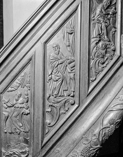 3e panneau de la rampe : saint Amboise. © Région Bourgogne-Franche-Comté, Inventaire du patrimoine