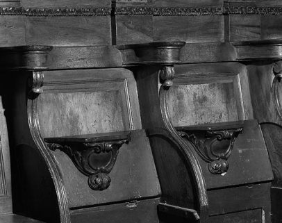 Vue de deux miséricordes. © Région Bourgogne-Franche-Comté, Inventaire du patrimoine