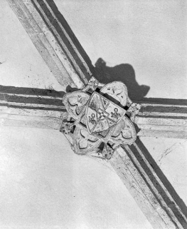 Intérieur : clef de voûte. © Région Bourgogne-Franche-Comté, Inventaire du patrimoine