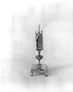 Face latérale gauche. © Région Bourgogne-Franche-Comté, Inventaire du patrimoine