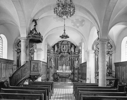 Intérieur : nef et choeur. © Région Bourgogne-Franche-Comté, Inventaire du patrimoine