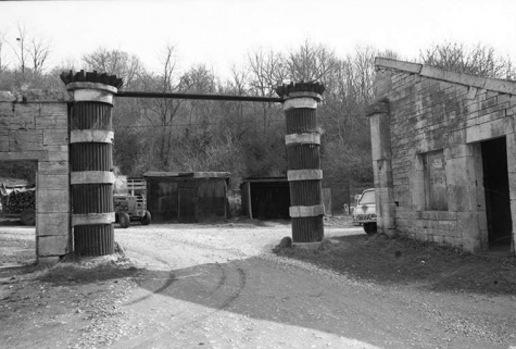 Entrée. © Région Bourgogne-Franche-Comté, Inventaire du patrimoine Entrée. © Région Bourgogne-Franche-Comté, Inventaire du patrimoine