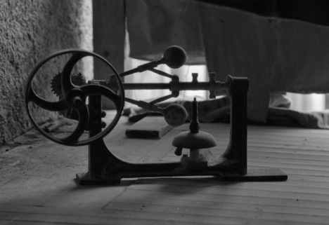 Vue intérieure : oscillateur. © Région Bourgogne-Franche-Comté, Inventaire du patrimoine