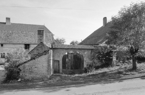 Vue du four depuis la rue. © Région Bourgogne-Franche-Comté, Inventaire du patrimoine