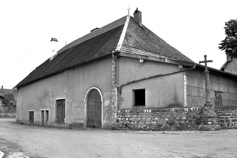 Face latérale droite. © Région Bourgogne-Franche-Comté, Inventaire du patrimoine