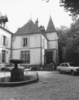 Extension sud-ouest du château. © Région Bourgogne-Franche-Comté, Inventaire du patrimoine