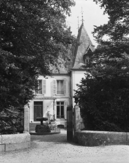 Entrée du château. © Région Bourgogne-Franche-Comté, Inventaire du patrimoine