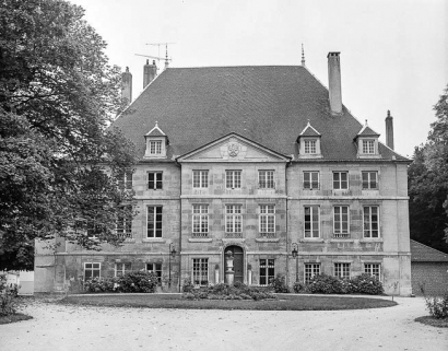Façade antérieure. © Région Bourgogne-Franche-Comté, Inventaire du patrimoine