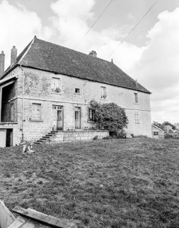Partie habitation : façade antérieure. © Région Bourgogne-Franche-Comté, Inventaire du patrimoine