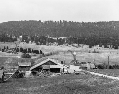 La chapelle vue dans son site. © Région Bourgogne-Franche-Comté, Inventaire du patrimoine