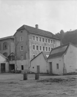 Elévation d'un ancien atelier en 1981. © Région Bourgogne-Franche-Comté, Inventaire du patrimoine Elévation d'un ancien atelier en 1981. © Région Bourgogne-Franche-Comté, Inventaire du patrimoine