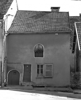 Façade antérieure. © Région Bourgogne-Franche-Comté, Inventaire du patrimoine Façade antérieure. © Région Bourgogne-Franche-Comté, Inventaire du patrimoine