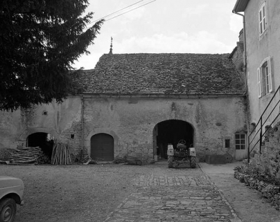 Dépendances : élévation sur cour de face. © Région Bourgogne-Franche-Comté, Inventaire du patrimoine
