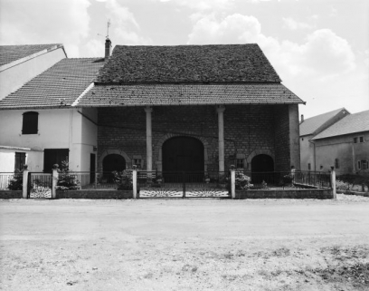 Façade antérieure. © Région Bourgogne-Franche-Comté, Inventaire du patrimoine