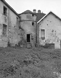 Façade ouest, partie gauche. © Région Bourgogne-Franche-Comté, Inventaire du patrimoine