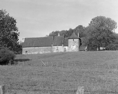Face postérieure. © Région Bourgogne-Franche-Comté, Inventaire du patrimoine