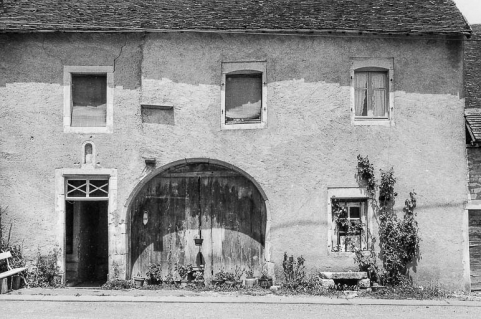 Façade principale de l'habitation. © Région Bourgogne-Franche-Comté, Inventaire du patrimoine