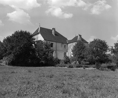 Vue d'ensemble depuis le parc. © Région Bourgogne-Franche-Comté, Inventaire du patrimoine