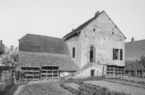 Façade postérieure. © Région Bourgogne-Franche-Comté, Inventaire du patrimoine