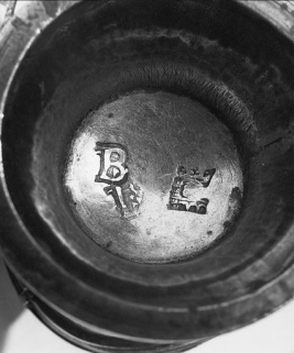 Détail : les poinçons. © Région Bourgogne-Franche-Comté, Inventaire du patrimoine