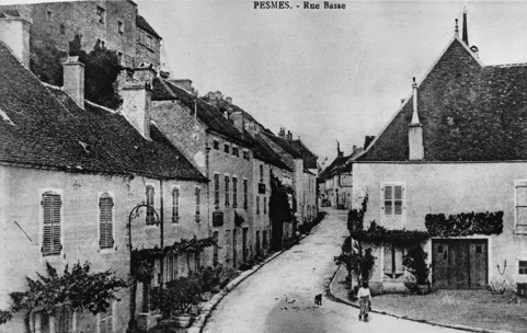 PESMES. - Rue Basse. © Région Bourgogne-Franche-Comté, Inventaire du patrimoine