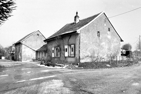 Vue d'ensemble de trois quarts droit. © Région Bourgogne-Franche-Comté, Inventaire du patrimoine